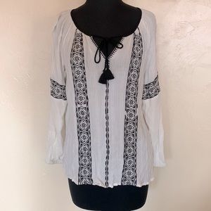 Lucky Brand cotton boho blouse. Size M